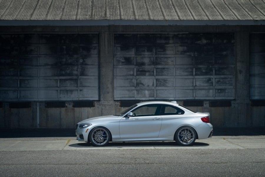  BMW 228i M Sport Coupe by H&R 2014 года  (фото 7 из 12)